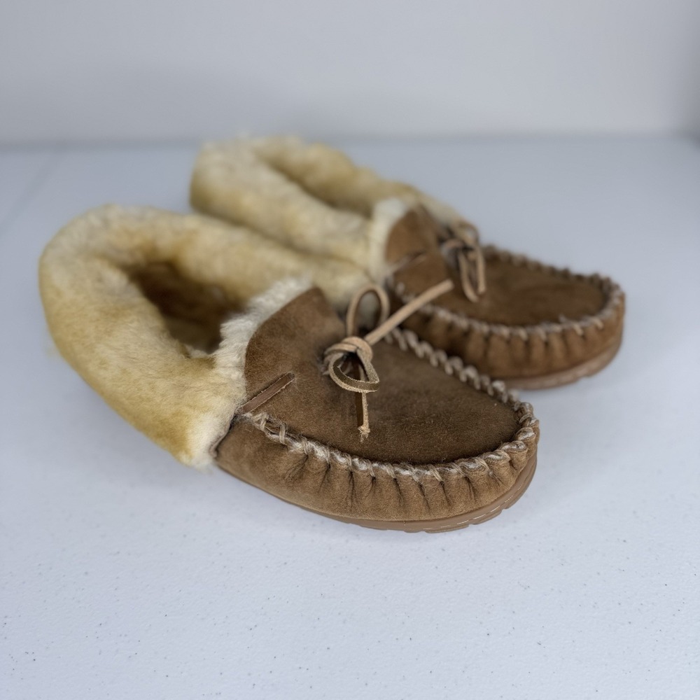 L.L. Bean Wicked Good Red Moccasin Slippers Australian Lamb Shearling  Size 8
